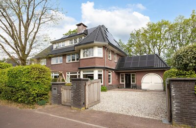 Hanrathsingel 20 LAREN Hanrathsingel 20 LAREN