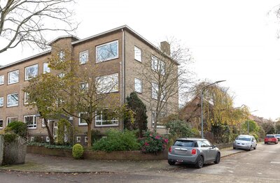 Oude Loosdrechtseweg 119 HILVERSUM Oude Loosdrechtseweg 119 HILVERSUM