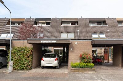 Van der Zaenlaan 11 HILVERSUM Van der Zaenlaan 11 HILVERSUM