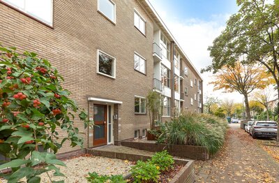 Oude Loosdrechtseweg 143 HILVERSUM Oude Loosdrechtseweg 143 HILVERSUM