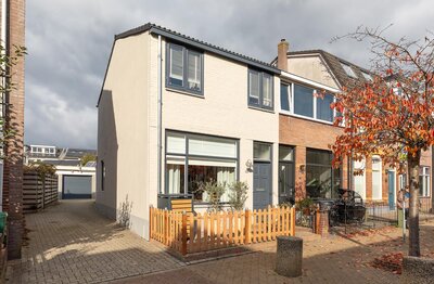 Begoniastraat 32 HILVERSUM Begoniastraat 32 HILVERSUM