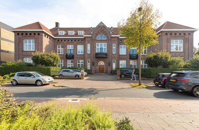 Larenseweg 28 A 15 HILVERSUM Larenseweg 28 A 15 HILVERSUM