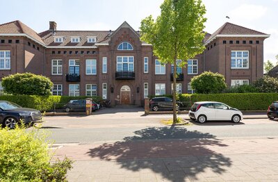 Larenseweg 28 A 18 HILVERSUM Larenseweg 28 A 18 HILVERSUM