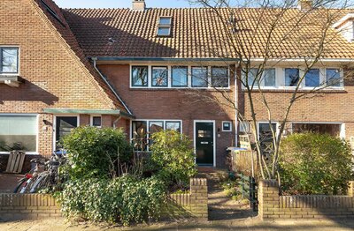 Van de Sande Bakhuyzenstraat 105 HILVERSUM Van de Sande Bakhuyzenstraat 105 HILVERSUM