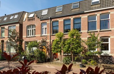 Tulpstraat 30 HILVERSUM Tulpstraat 30 HILVERSUM