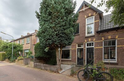 1e Nieuwstraat 70 HILVERSUM 1e Nieuwstraat 70 HILVERSUM