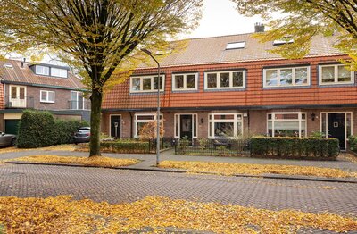 Van Oldenbarneveltlaan 5 HILVERSUM Van Oldenbarneveltlaan 5 HILVERSUM